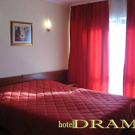 Хотел Drama